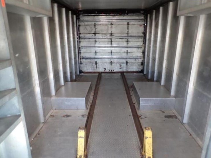 2012-freightliner-mt55-image-25