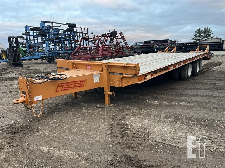 2010-econoline-25-ft-x-96-in-image-1