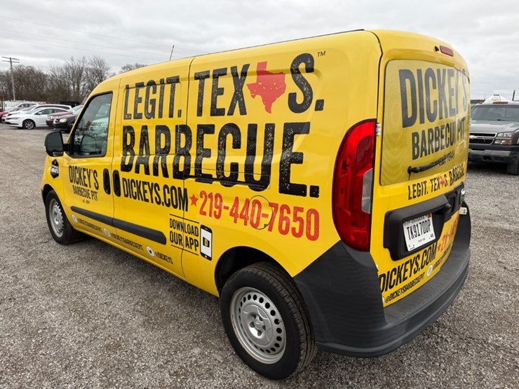 2015-ram-promaster-city-image-5