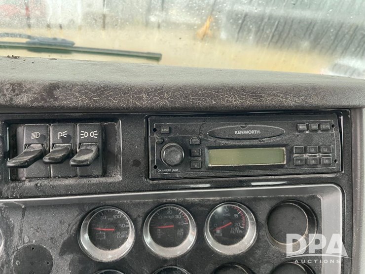 kenworth-t800-image-60