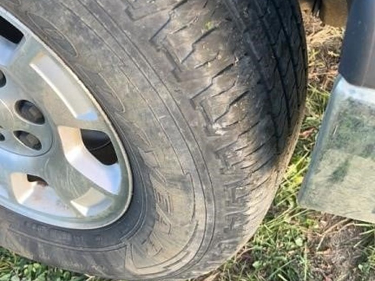 2006-chevrolet-silverado-1500-image-17