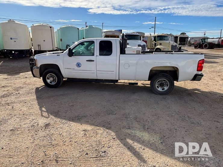 chevrolet-2500hd-image-11