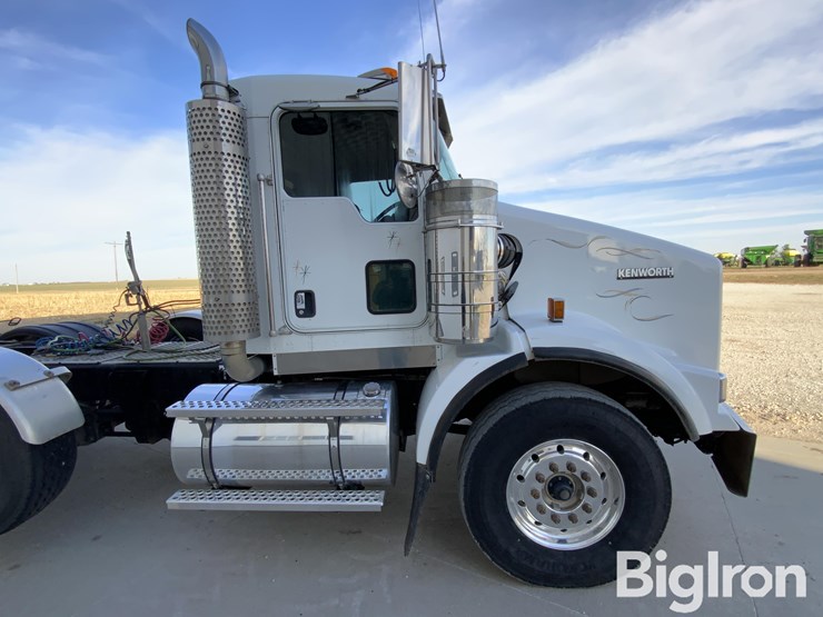 kenworth-t800b-image-20
