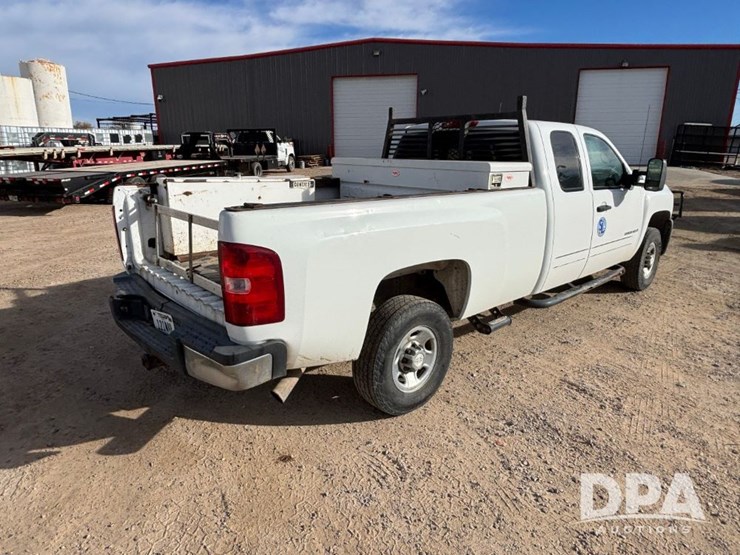 chevrolet-2500hd-image-5