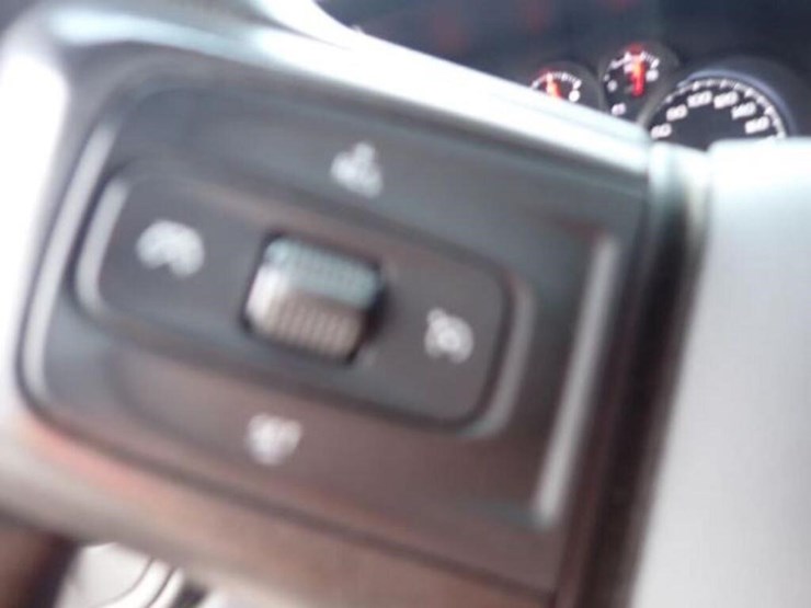 chevrolet-silverado-1500-image-25