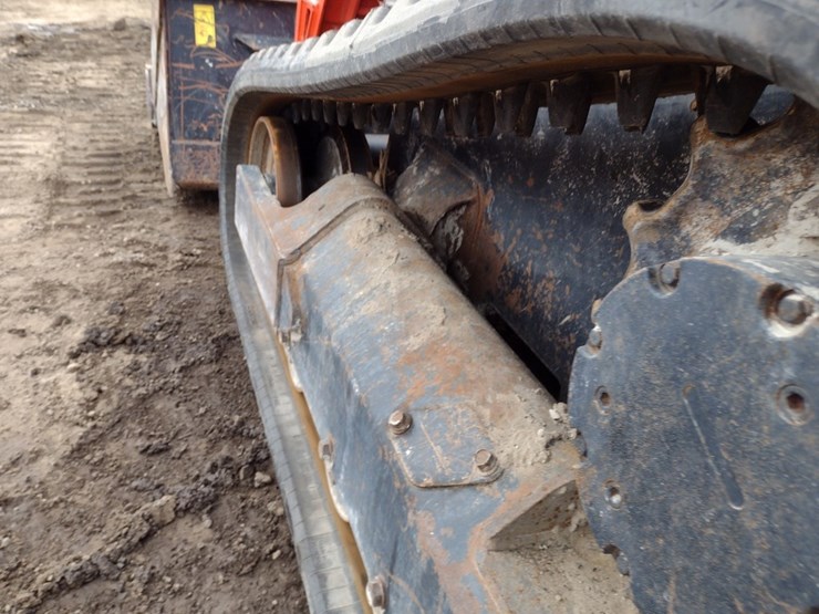 kubota-svl65-2-image-22