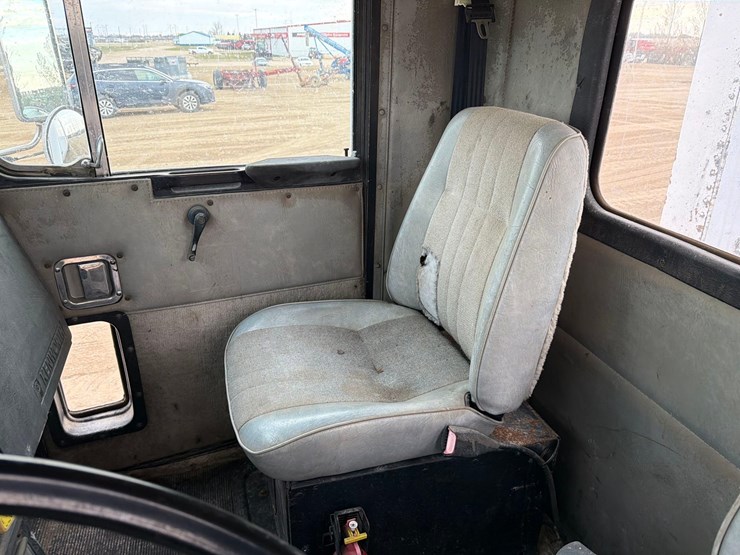 1990-kenworth-t400-image-10