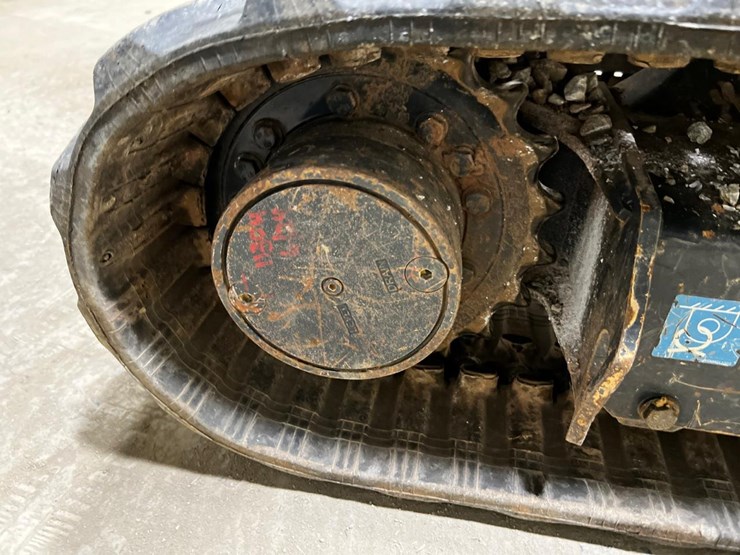 2019-deere-26g-image-22