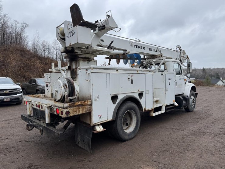 2001-international-4900-image-5