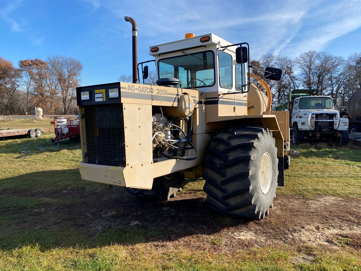 #1300-•-ag-gator-2004-injector-applicator-(colfax,-wi)-image-2