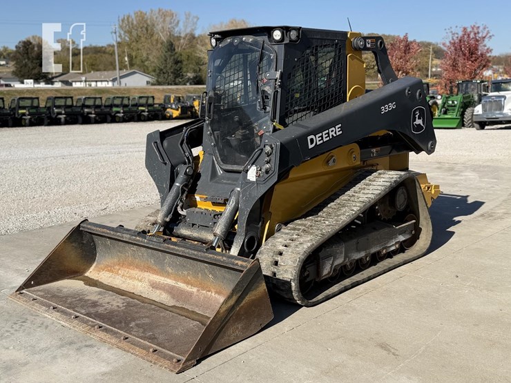 2021-deere-333g-image-19