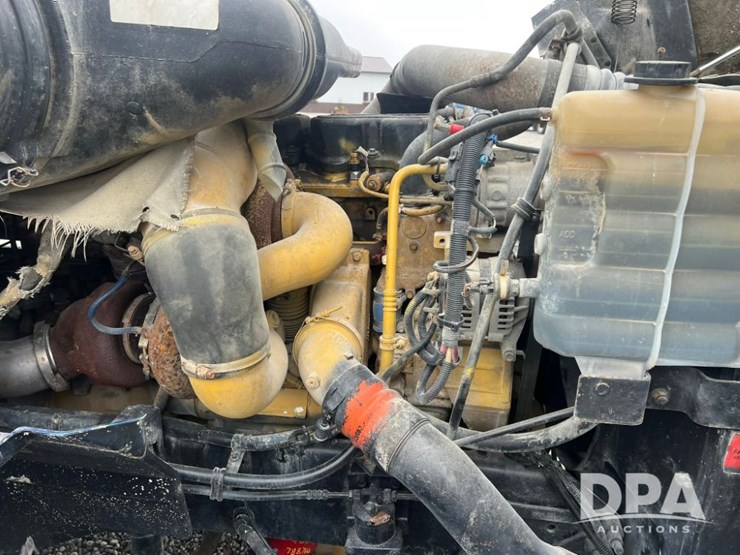 2006-international-9400-eagle-image-31