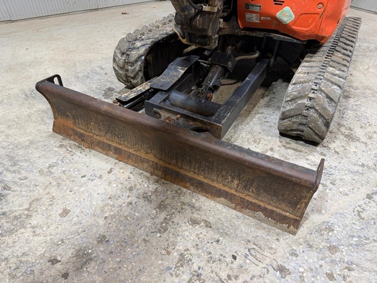 2020-kubota-u35-4-image-13