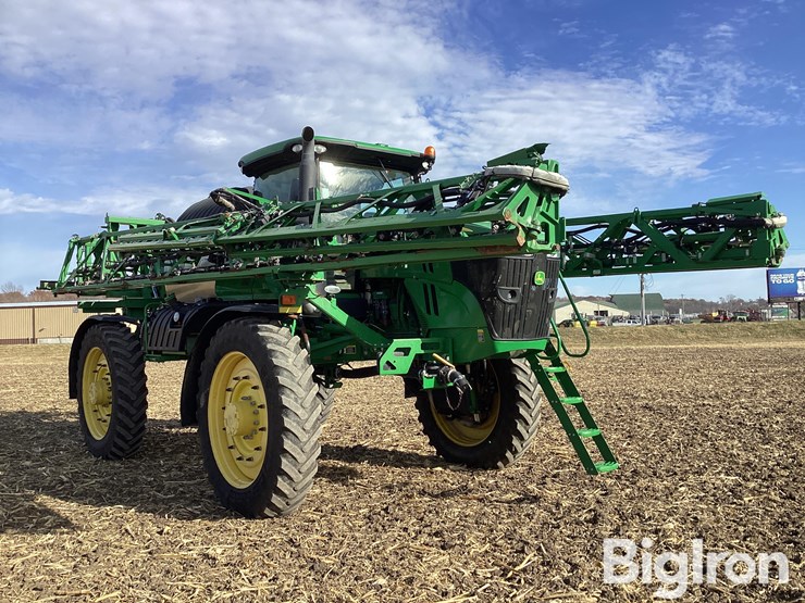 john-deere-r4045-image-3