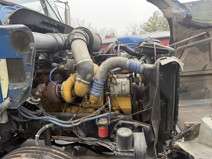 2003-kenworth-t800-image-18