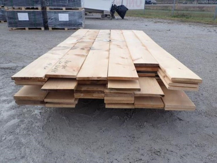 qty-of-(60)-1-in.-x-8-in.-x-7-8-ft-e/e-pine-lumber-image-5