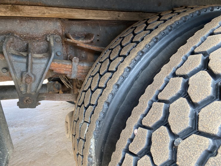 1999-international-4900-image-34