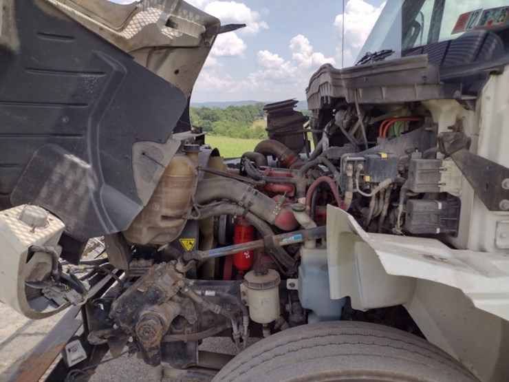 international-durastar-4300-image-22