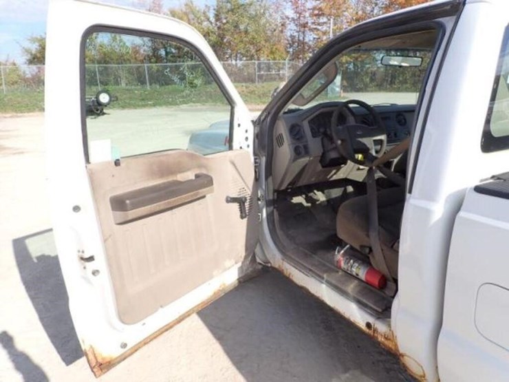 2008-ford-f350-xl-image-19