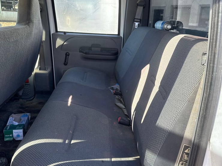 2003-ford-f350-image-18