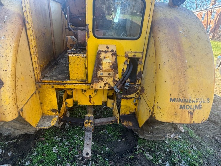 minneapolis-moline-g1000-image-23