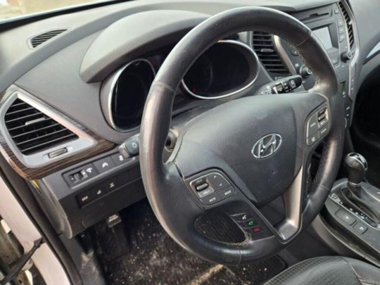 hyundai-santa-fe-image-17