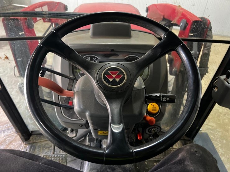 2017-massey-ferguson-1754-image-25