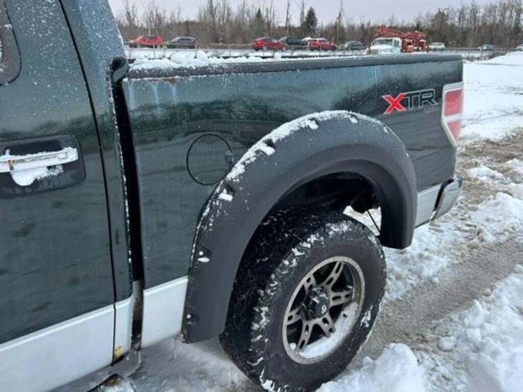 2012-ford-f150-xlt-image-40