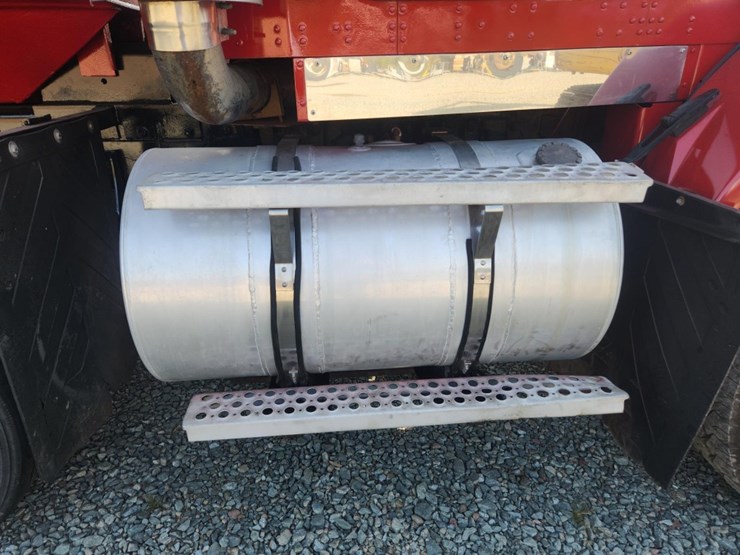 2002-kenworth-t800-image-25