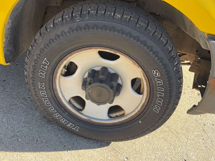 2005-ford-f350-image-10