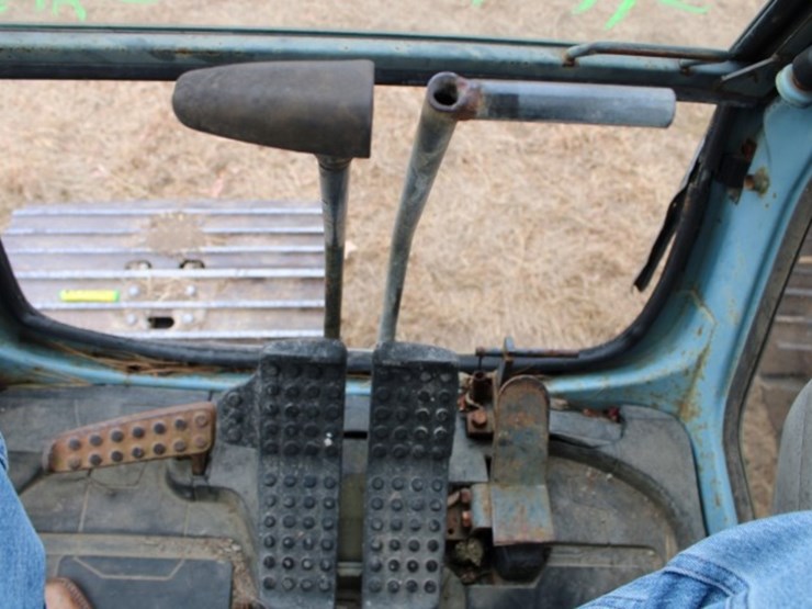 hitachi-excavator-120-3-5342-hrs-sn-12v42578-24'-boom-with-wain-roy-digging-image-20