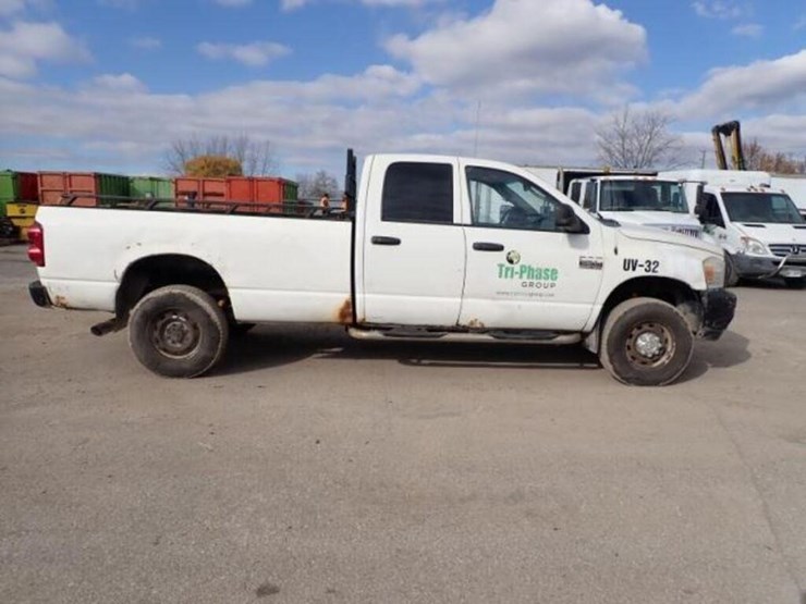 dodge-ram-3500-image-5