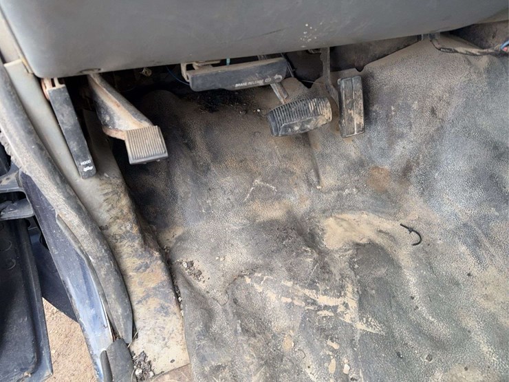 2004-ford-f450-image-49