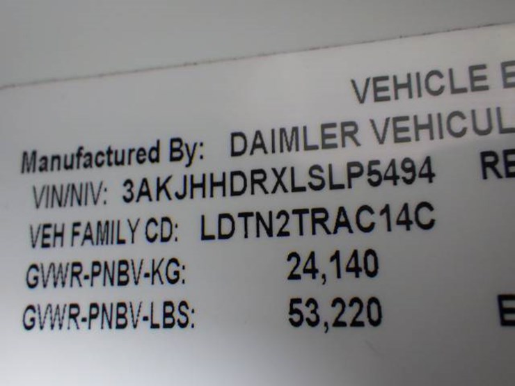 freightliner-cascadia-126-image-24