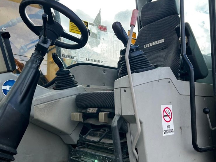 liebherr-a900c-image-28