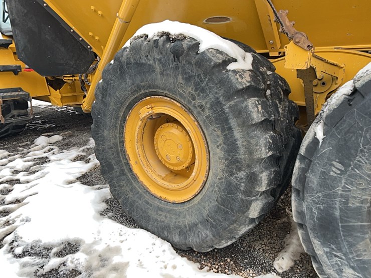 2021-bell-b30-image-12