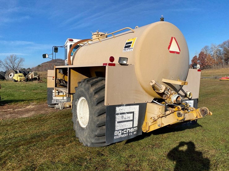 #1300-•-ag-gator-2004-injector-applicator-(colfax,-wi)-image-10