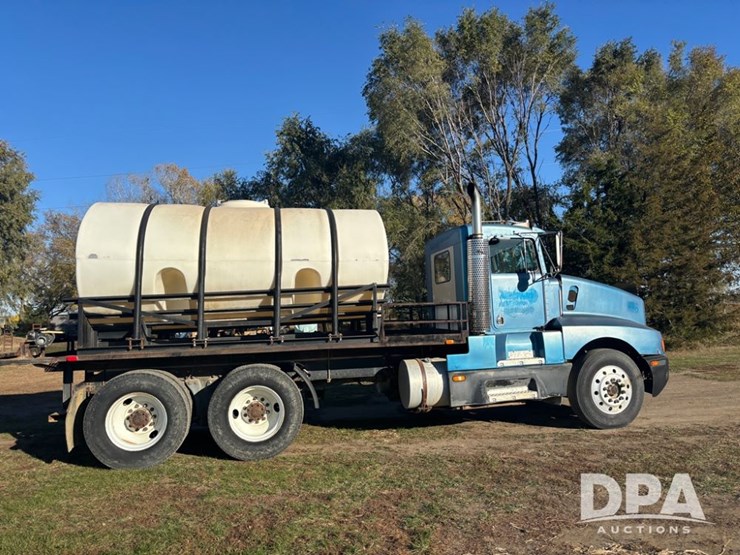 kenworth-t600-image-4