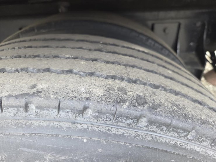 2011-international-durastar-4400-image-85