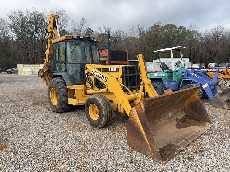 john-deere-710-image-3