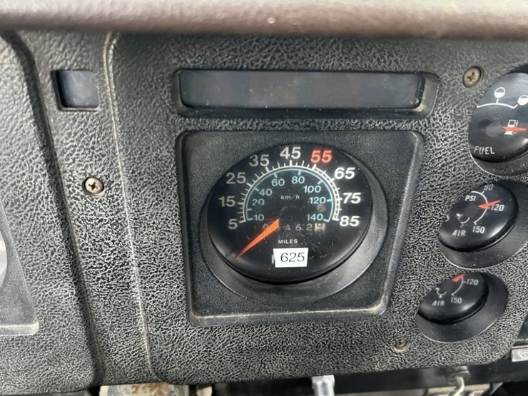 1986-international-1954-s/a-truck-tractor-image-25