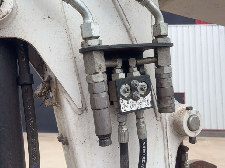 2023-bobcat-e42r2-image-23