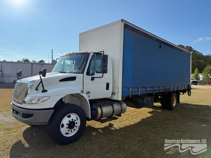 international-durastar-4300-image-6