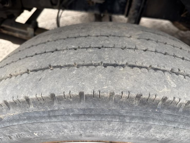 2007-ford-f650-image-51