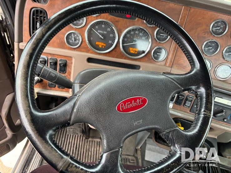 peterbilt-378-image-86