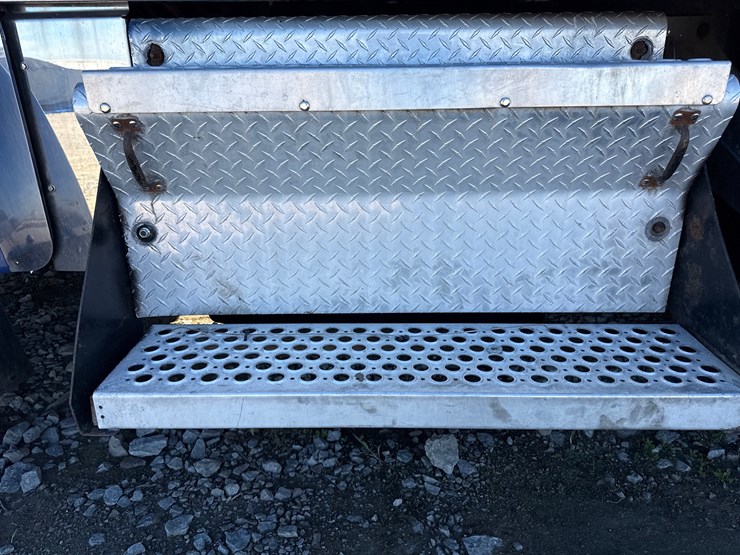 kenworth-w900-image-24