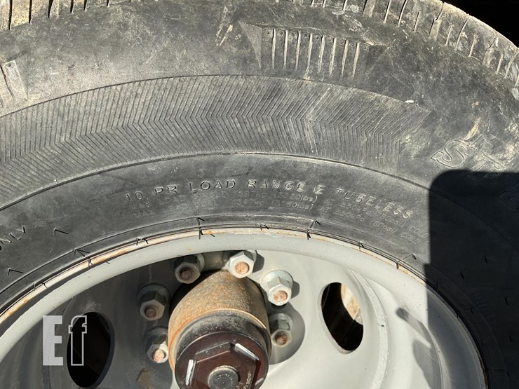 h&h-trailers-25'-x-image-23