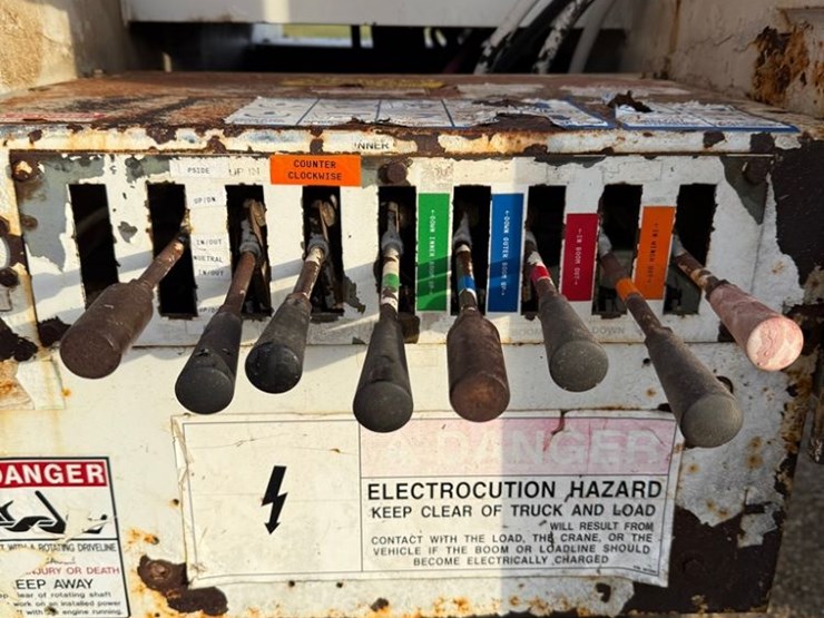 1999-international-4900-image-13