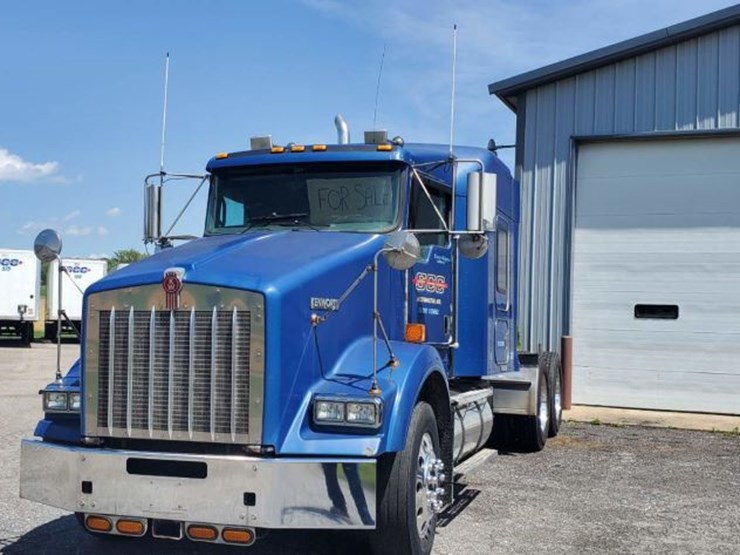 2007-kenworth-t800-image-4