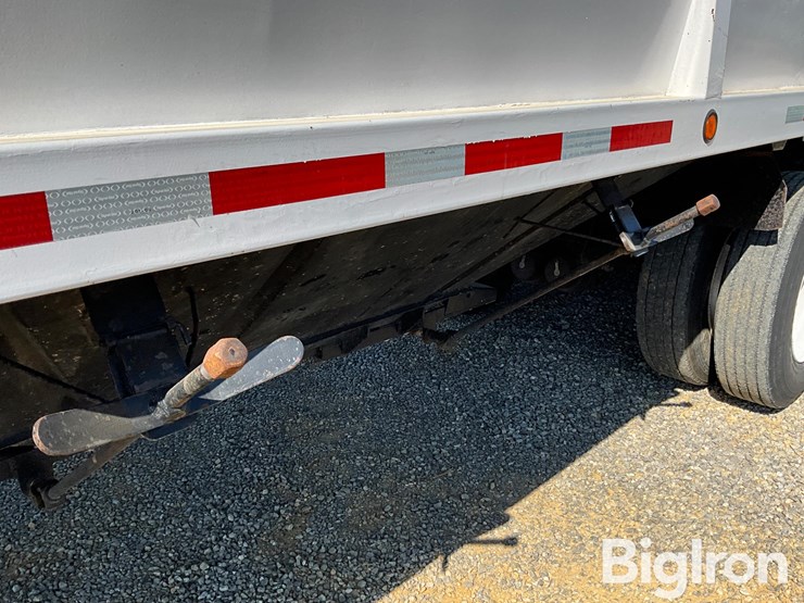 2006-wheeler-t/a-steel-grain-trailer-image-12